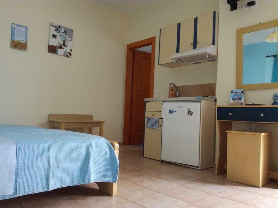 Ninemia Studios Serifos Island 外观 照片